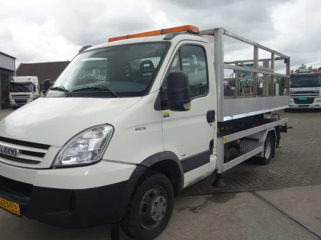 Iveco 40C12 - شاحنة التوصيل: صورة 5 Iveco 40C12 - شاحنة التوصيل: صورة 5
