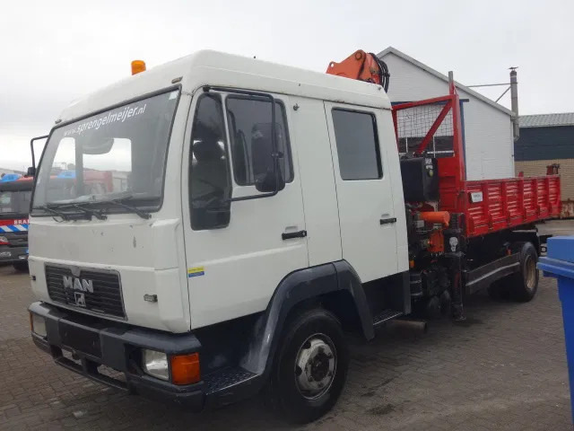 MAN 12.224 DC,8,5 TON ATLAS KRAAN,KIPPER,MANUAL POMP - شاحنة قلاب, شاحنة كرين: صورة 5 MAN 12.224 DC,8,5 TON ATLAS KRAAN,KIPPER,MANUAL POMP - شاحنة قلاب, شاحنة كرين: صورة 5