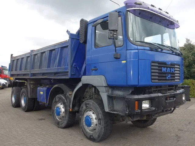 MAN 35.414 8x8 meiller kipper manual diesel pomp - شاحنة قلاب: صورة 5 MAN 35.414 8x8 meiller kipper manual diesel pomp - شاحنة قلاب: صورة 5