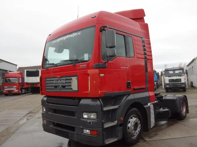 MAN TGA 18.430 MANUAL GEARBOX,AIRCO - وحدة جر: صورة 1 MAN TGA 18.430 MANUAL GEARBOX,AIRCO - وحدة جر: صورة 1