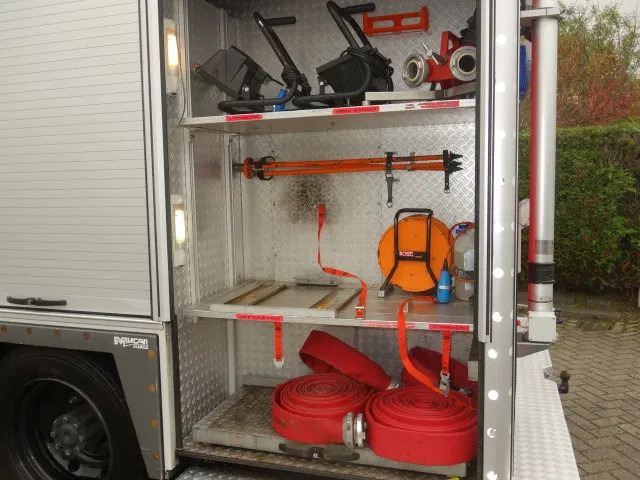 Mercedes-Benz 1325 godiva pump bomberos - سيارة إطفاء: صورة 3 Mercedes-Benz 1325 godiva pump bomberos - سيارة إطفاء: صورة 3