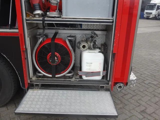 Mercedes-Benz Atego 1426 ZIEGLER 2000 LITER EURO 5 Mercedes-Benz Atego 1426 ZIEGLER 2000 LITER EURO 5: صورة 11
