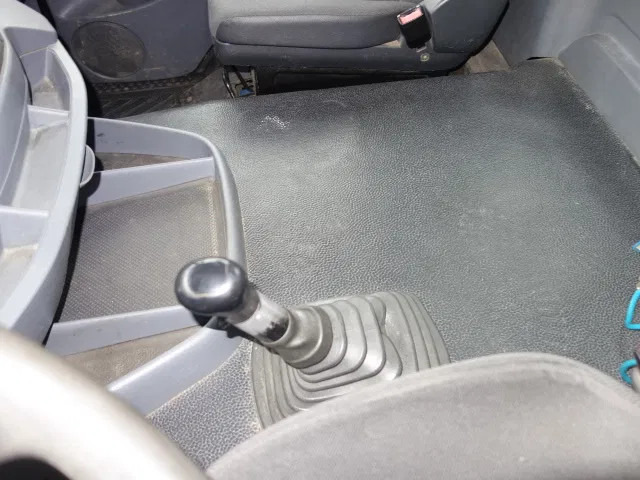 Mercedes-Benz Axor 3243 8X4 - شاحنة قلاب: صورة 5 Mercedes-Benz Axor 3243 8X4 - شاحنة قلاب: صورة 5