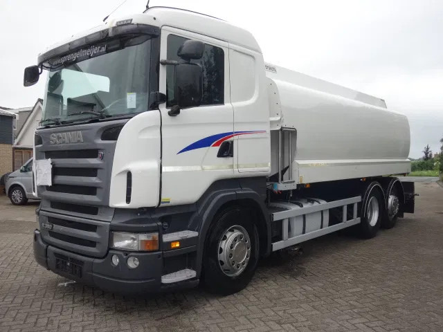 Scania R380 6X2 19200 LITER TANK,MANUAL GEARBOX - شاحنة صهريج: صورة 2 Scania R380 6X2 19200 LITER TANK,MANUAL GEARBOX - شاحنة صهريج: صورة 2