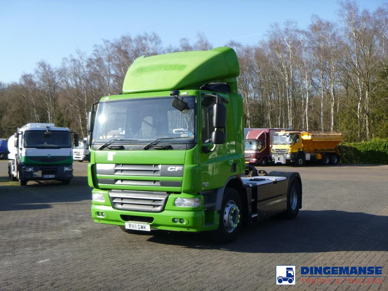 DAF CF 75.310 4x2 RHD - وحدة جر: صورة 1 DAF CF 75.310 4x2 RHD - وحدة جر: صورة 1