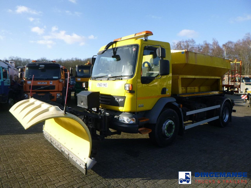 DAF LF 55.220 4x2 RHD gritter / snow plough - جرافة ثلج: صورة 1 DAF LF 55.220 4x2 RHD gritter / snow plough - جرافة ثلج: صورة 1