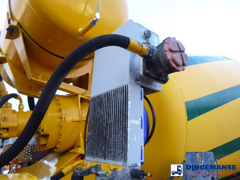 نصف مقطورة خلاطة خرسانة De Buf Concrete mixer trailer BM12-39-3 12 m3: صورة 11 نصف مقطورة خلاطة خرسانة De Buf Concrete mixer trailer BM12-39-3 12 m3: صورة 11