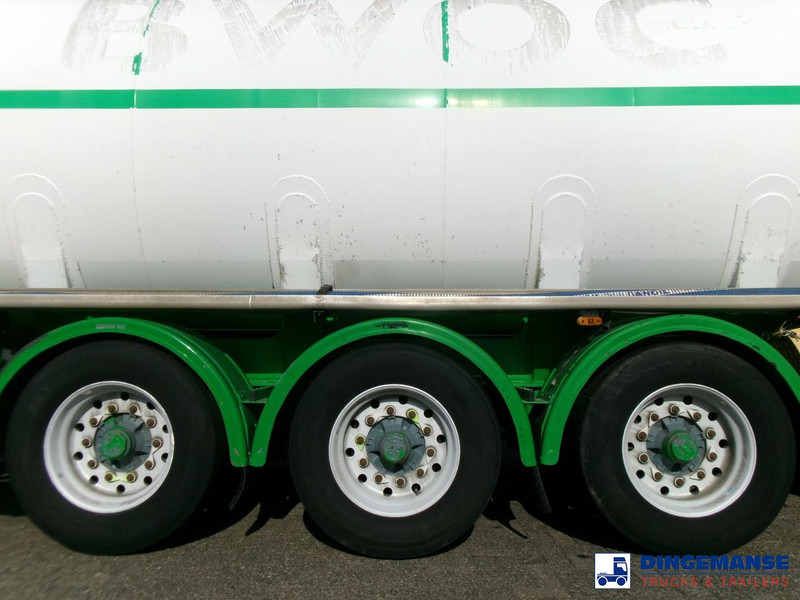 Feldbinder Fuel tank alu 42 m3 / / 6 comp + pump - نصف مقطورة صهريج: صورة 5 Feldbinder Fuel tank alu 42 m3 / / 6 comp + pump - نصف مقطورة صهريج: صورة 5