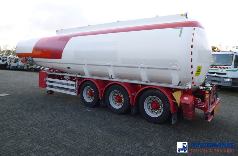 Feldbinder Jet fuel tank 40 m3 / 1 comp + pump - مقطورة صهريج: صورة 3 Feldbinder Jet fuel tank 40 m3 / 1 comp + pump - مقطورة صهريج: صورة 3