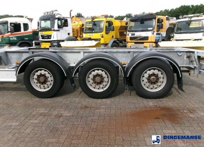 Fliegl 3-axle container trailer 45 ft - نصف مقطورة لنقل الحاويات: صورة 5 Fliegl 3-axle container trailer 45 ft - نصف مقطورة لنقل الحاويات: صورة 5
