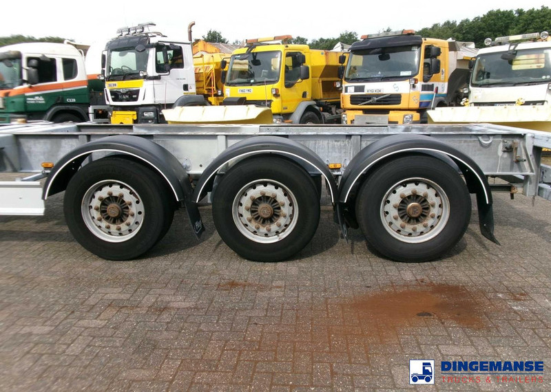 Fliegl 3-axle container trailer 45 ft - نصف مقطورة لنقل الحاويات: صورة 5 Fliegl 3-axle container trailer 45 ft - نصف مقطورة لنقل الحاويات: صورة 5