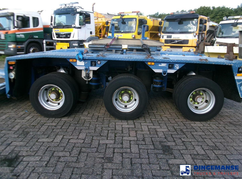 Goldhofer 3-axle lowbed trailer STZ-V 3-33/80A 56 t / ext. 13.6 m - عربة منخفضة مسطحة نصف مقطورة: صورة 5 Goldhofer 3-axle lowbed trailer STZ-V 3-33/80A 56 t / ext. 13.6 m - عربة منخفضة مسطحة نصف مقطورة: صورة 5