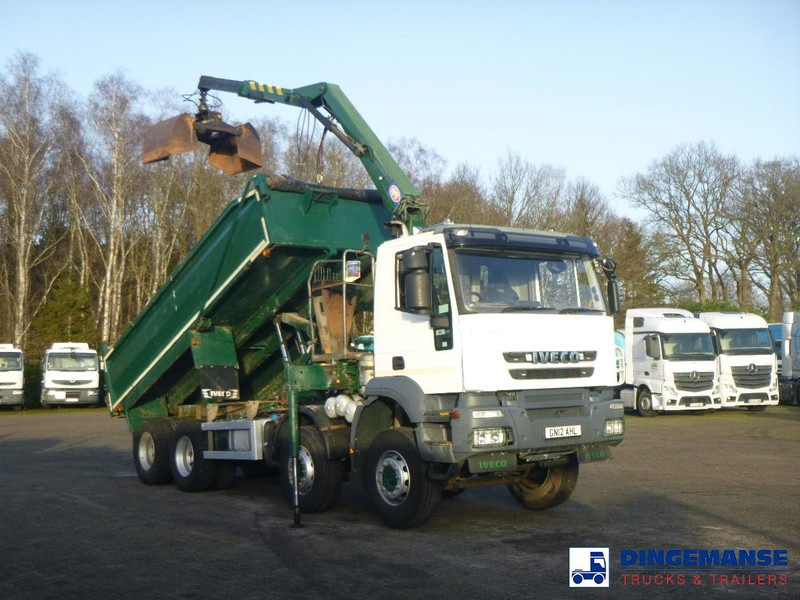 Iveco AD340T36 8x4 RHD tipper + HMF 1244 Z1 - شاحنة كرين: صورة 2 Iveco AD340T36 8x4 RHD tipper + HMF 1244 Z1 - شاحنة كرين: صورة 2
