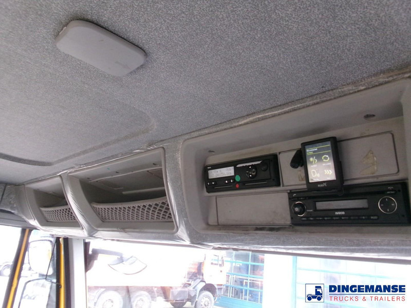 شاحنة كرين Iveco Stralis 310 6x2 Euro 6 + Atlas 105.2 crane: صورة 11