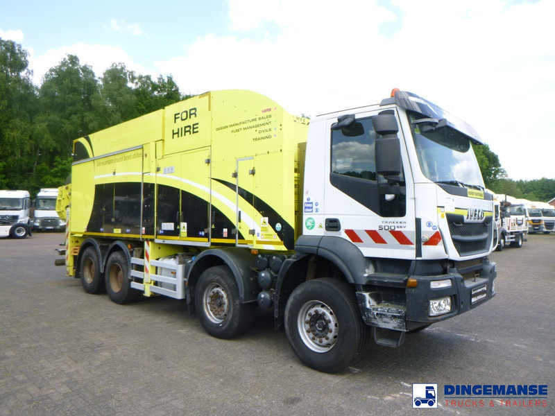 Iveco Trakker 500 8x4 MTS vacuum excavator / Saugbagger - شاحنة الشفط: صورة 2 Iveco Trakker 500 8x4 MTS vacuum excavator / Saugbagger - شاحنة الشفط: صورة 2