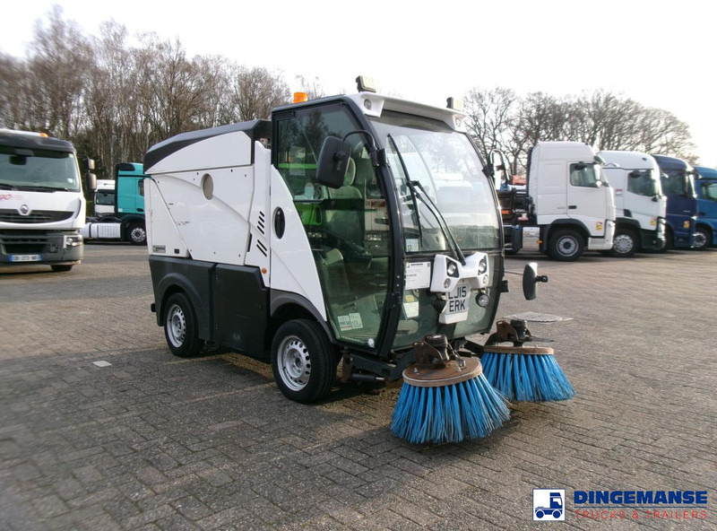 Johnston C101 street sweeper - سياره كنس شوارع: صورة 2 Johnston C101 street sweeper - سياره كنس شوارع: صورة 2