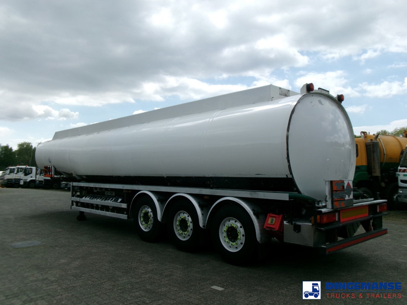 Lakeland Fuel tank alu 42.8 m3 / 6 comp + pump - نصف مقطورة صهريج: صورة 3 Lakeland Fuel tank alu 42.8 m3 / 6 comp + pump - نصف مقطورة صهريج: صورة 3