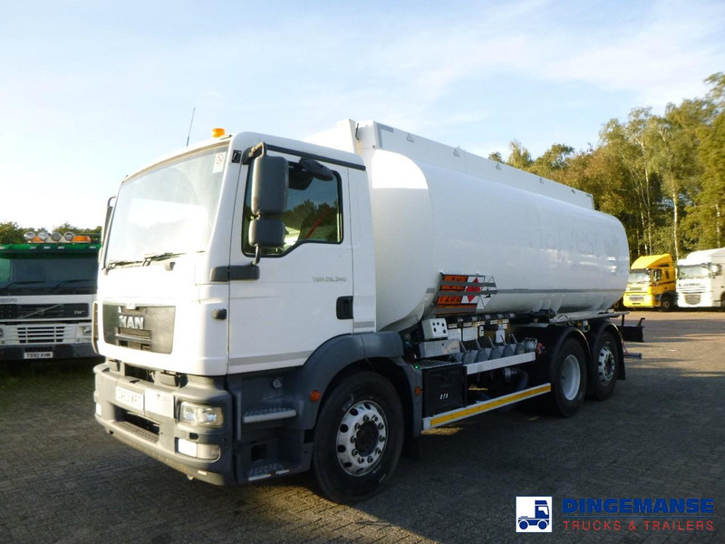 MAN TGM 26.340 6X2 RHD fuel tank 21 m3 / 5 comp - شاحنة صهريج: صورة 1 MAN TGM 26.340 6X2 RHD fuel tank 21 m3 / 5 comp - شاحنة صهريج: صورة 1
