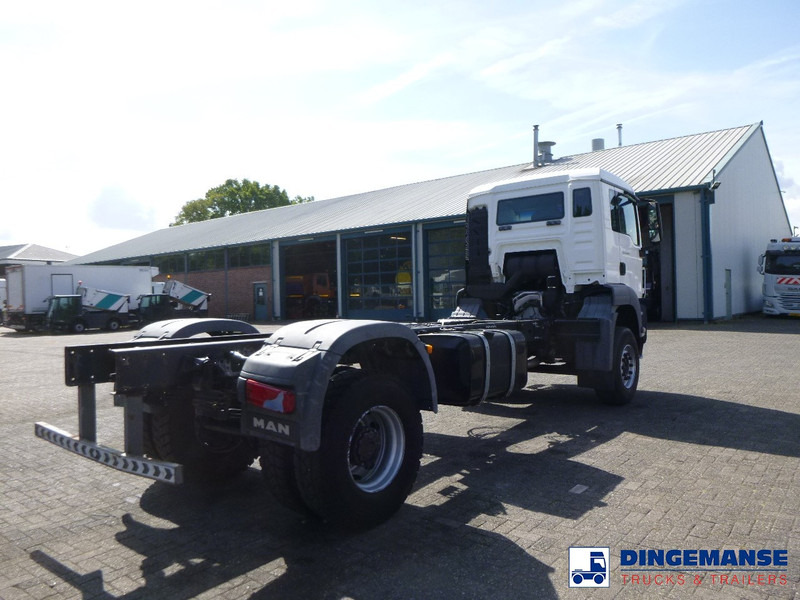 MAN TGS 19.360 4X2 BBS manual Euro 2 chassis + PTO - شاحنة هيكل كابينة: صورة 3 MAN TGS 19.360 4X2 BBS manual Euro 2 chassis + PTO - شاحنة هيكل كابينة: صورة 3