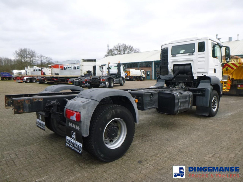 MAN TGS 19.360 4X2 BBS manual Euro 2 chassis + PTO - شاحنة هيكل كابينة: صورة 4 MAN TGS 19.360 4X2 BBS manual Euro 2 chassis + PTO - شاحنة هيكل كابينة: صورة 4