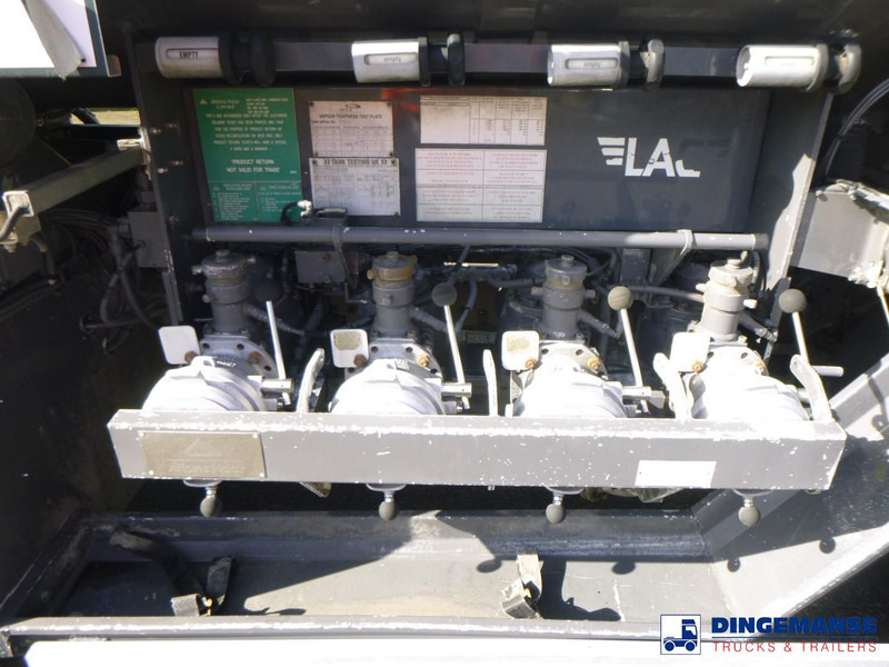 MAN TGS 26.320 6X2 RHD fuel tank 20 m3 / 4 comp - شاحنة صهريج: صورة 5 MAN TGS 26.320 6X2 RHD fuel tank 20 m3 / 4 comp - شاحنة صهريج: صورة 5