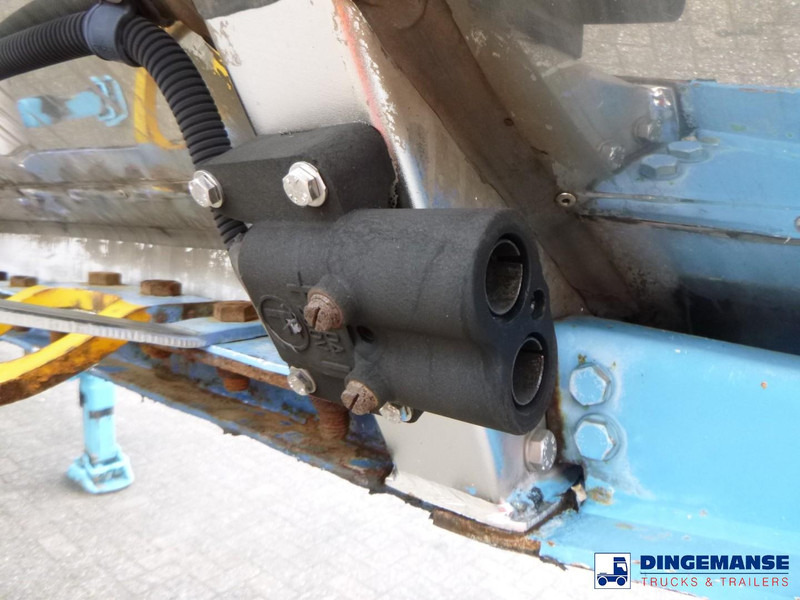 Magyar Chemical tank inox 33 m3 / 1 comp Magyar Chemical tank inox 33 m3 / 1 comp: صورة 14 Magyar Chemical tank inox 33 m3 / 1 comp Magyar Chemical tank inox 33 m3 / 1 comp: صورة 14