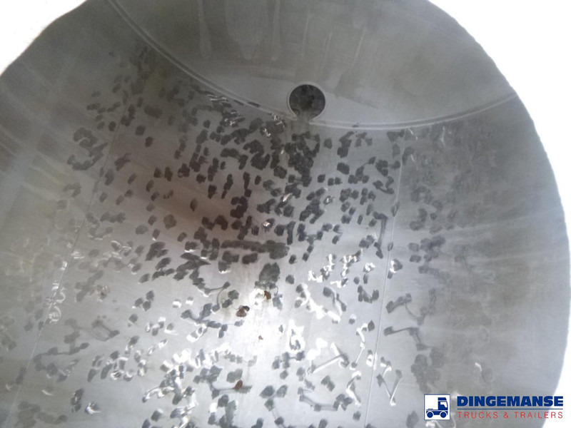 Magyar Chemical tank inox 33 m3 / 1 comp Magyar Chemical tank inox 33 m3 / 1 comp: صورة 20 Magyar Chemical tank inox 33 m3 / 1 comp Magyar Chemical tank inox 33 m3 / 1 comp: صورة 20