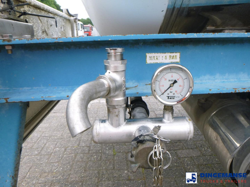 Magyar Chemical tank inox 33 m3 / 1 comp Magyar Chemical tank inox 33 m3 / 1 comp: صورة 11 Magyar Chemical tank inox 33 m3 / 1 comp Magyar Chemical tank inox 33 m3 / 1 comp: صورة 11