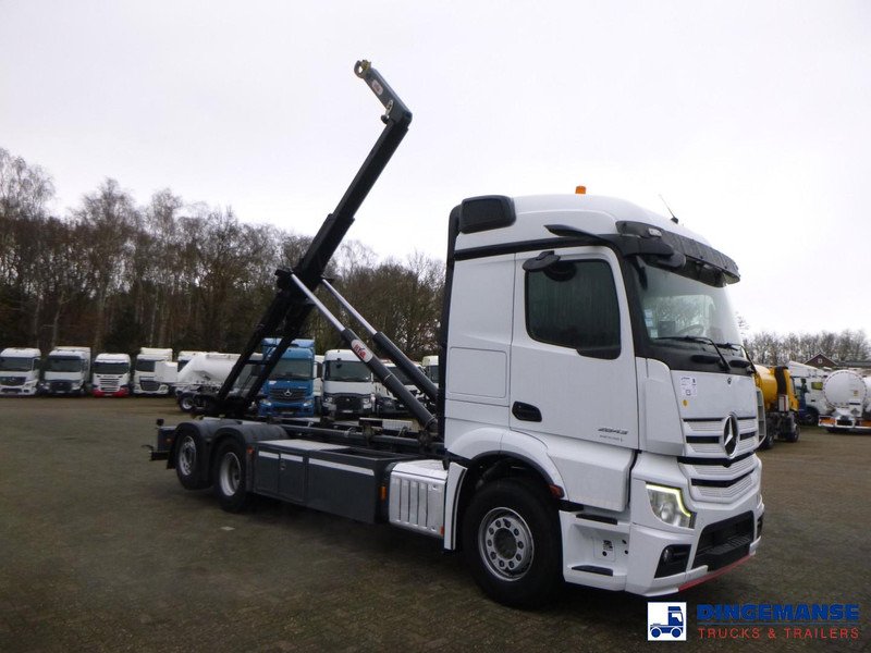 Mercedes-Benz Actros 2843 6x2 Hyva container hook 20t - شاحنة ذات خطاف: صورة 2 Mercedes-Benz Actros 2843 6x2 Hyva container hook 20t - شاحنة ذات خطاف: صورة 2