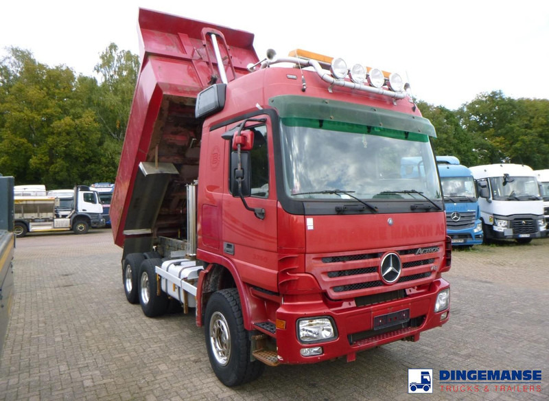 Mercedes-Benz Actros 3350 6x4 tipper - شاحنة قلاب: صورة 2 Mercedes-Benz Actros 3350 6x4 tipper - شاحنة قلاب: صورة 2