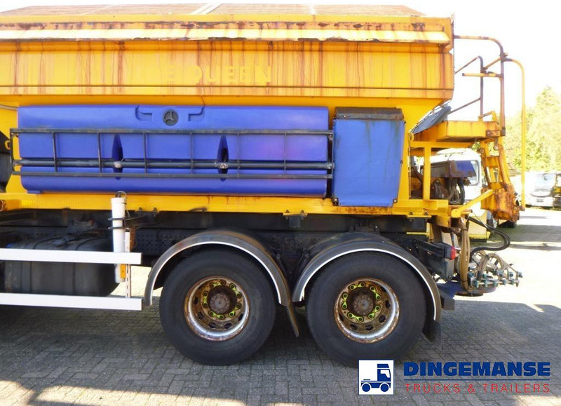 Mercedes-Benz Arocs 3240 8x4 RHD Schmidt snow plough / gritter - جرافة ثلج: صورة 5 Mercedes-Benz Arocs 3240 8x4 RHD Schmidt snow plough / gritter - جرافة ثلج: صورة 5