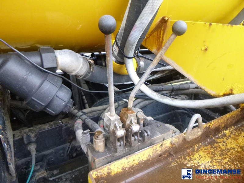 Mercedes-Benz Axor 1824 4x2 vacuum tank 8.1 m3 Mercedes-Benz Axor 1824 4x2 vacuum tank 8.1 m3: صورة 16 Mercedes-Benz Axor 1824 4x2 vacuum tank 8.1 m3 Mercedes-Benz Axor 1824 4x2 vacuum tank 8.1 m3: صورة 16