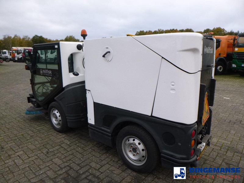 Nilfisk City Ranger CR3500 street sweeper - سياره كنس شوارع: صورة 3 Nilfisk City Ranger CR3500 street sweeper - سياره كنس شوارع: صورة 3