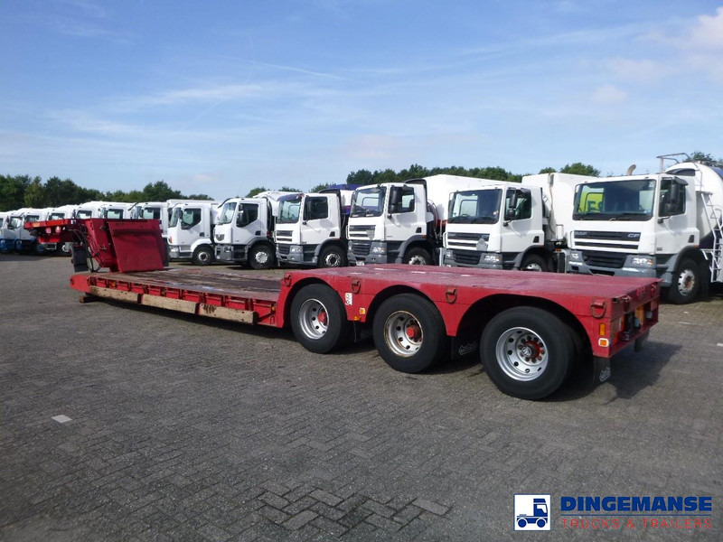 Nooteboom 3-axle lowbed trailer OSDAZ-56 - عربة منخفضة مسطحة نصف مقطورة: صورة 5 Nooteboom 3-axle lowbed trailer OSDAZ-56 - عربة منخفضة مسطحة نصف مقطورة: صورة 5