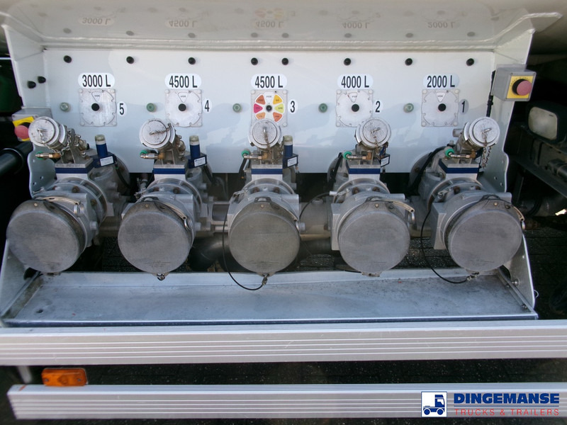 شاحنة صهريج Renault Premium 310 6x2 fuel tank 19 m3 / 5 comp ADR 25-04-2024: صورة 13
