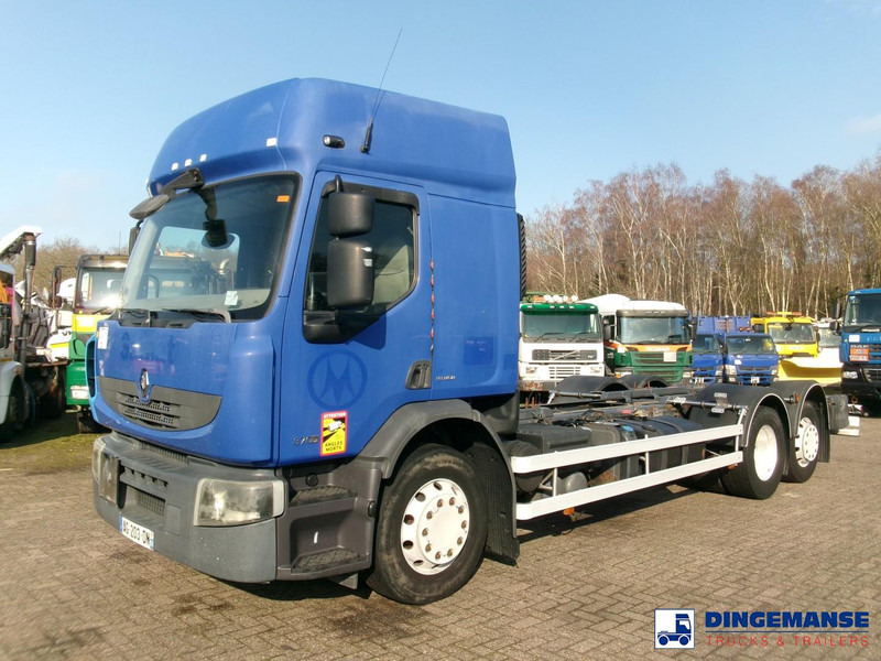 Renault Premium 370 6x2 chassis - شاحنة هيكل كابينة: صورة 1 Renault Premium 370 6x2 chassis - شاحنة هيكل كابينة: صورة 1