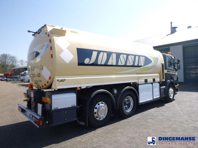 Scania P 420 6x2 fuel tank 20.6 m3 / 4 comp - شاحنة صهريج: صورة 3 Scania P 420 6x2 fuel tank 20.6 m3 / 4 comp - شاحنة صهريج: صورة 3