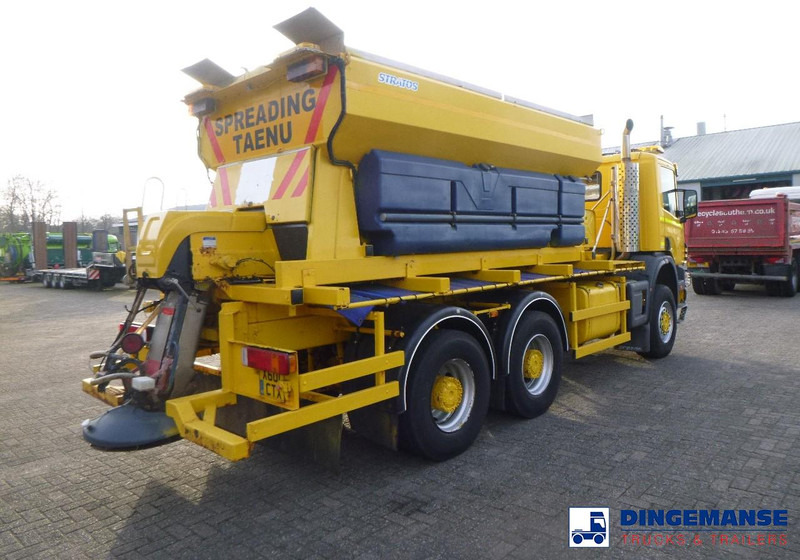 Scania P114-340 CB 6X6 RHD gritter / snow plough - جرافة ثلج: صورة 4 Scania P114-340 CB 6X6 RHD gritter / snow plough - جرافة ثلج: صورة 4