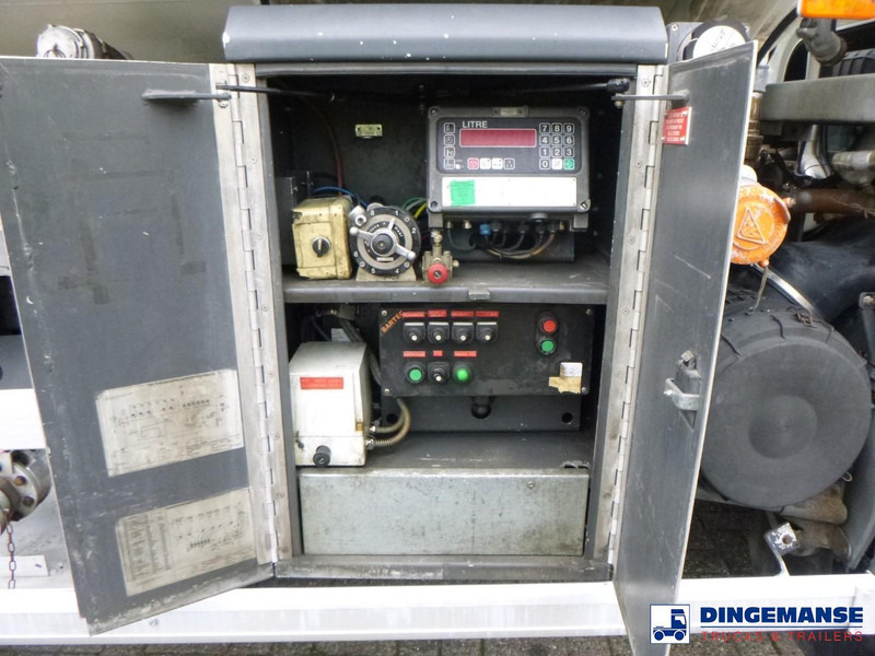 شاحنة صهريج Volvo FE 340 6x2 fuel tank 22.1 m3 / 6 comp: صورة 14 شاحنة صهريج Volvo FE 340 6x2 fuel tank 22.1 m3 / 6 comp: صورة 14