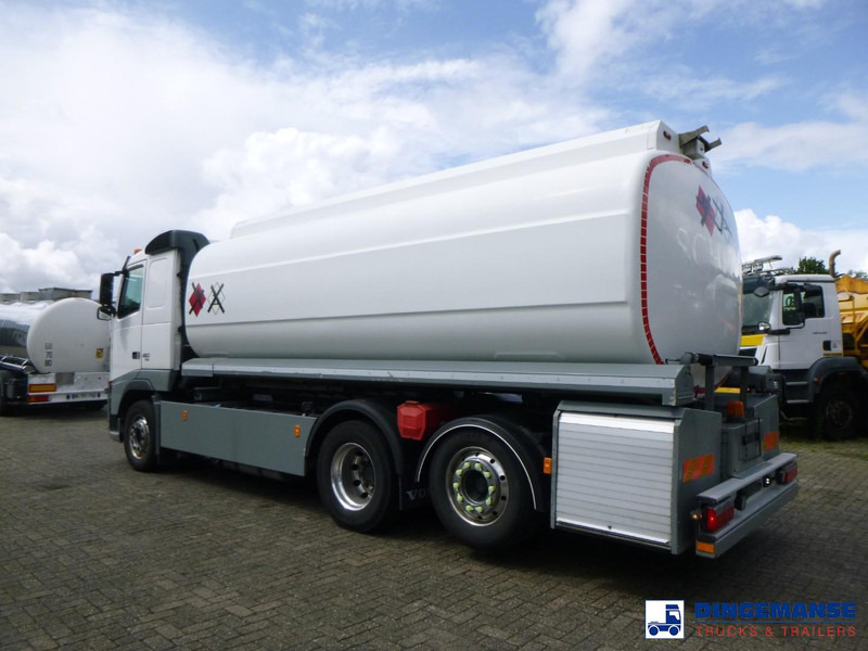 Volvo FH 460 6x2 fuel tank 23.6 m3 / 4 comp - شاحنة صهريج: صورة 4 Volvo FH 460 6x2 fuel tank 23.6 m3 / 4 comp - شاحنة صهريج: صورة 4