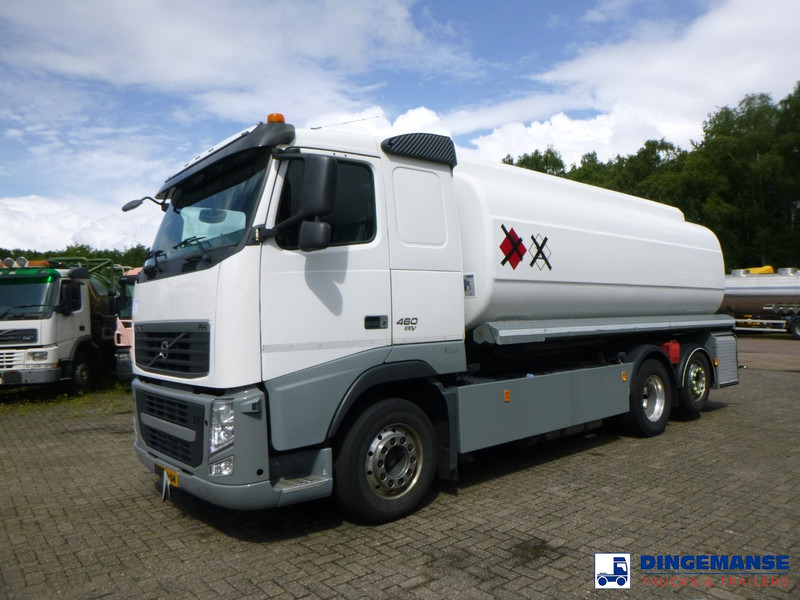 Volvo FH 460 6x2 fuel tank 23.6 m3 / 4 comp - شاحنة صهريج: صورة 1 Volvo FH 460 6x2 fuel tank 23.6 m3 / 4 comp - شاحنة صهريج: صورة 1