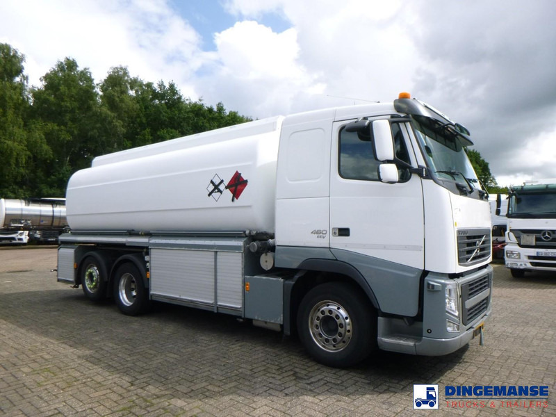 Volvo FH 460 6x2 fuel tank 23.6 m3 / 4 comp - شاحنة صهريج: صورة 2 Volvo FH 460 6x2 fuel tank 23.6 m3 / 4 comp - شاحنة صهريج: صورة 2