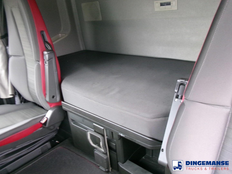 وحدة جر Volvo FH 500 6X2 Euro 6 + pto + ADR 29/02/2024: صورة 18