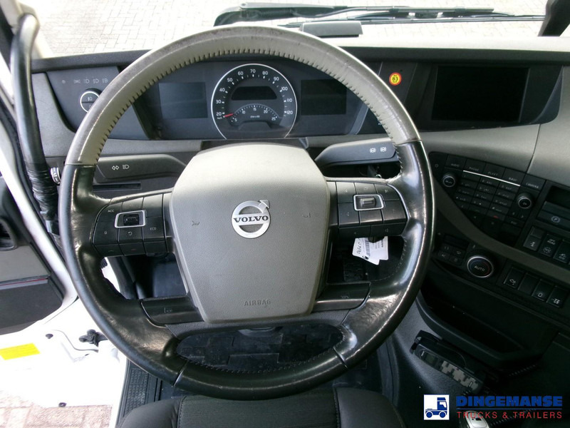 وحدة جر Volvo FH 500 6X2 Euro 6 + pto + ADR 29/02/2024: صورة 16
