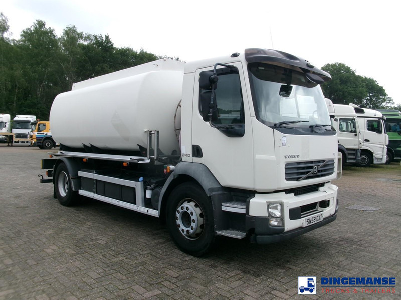 Volvo FL 240 4x2 RHD fuel tank 13 m3 / 4 comp - شاحنة صهريج: صورة 2 Volvo FL 240 4x2 RHD fuel tank 13 m3 / 4 comp - شاحنة صهريج: صورة 2