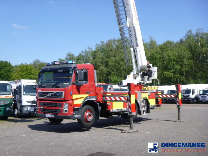سيارة إطفاء Volvo FM9 340 6x2 RHD Vema 333 TFL fire truck: صورة 12
