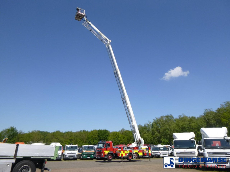 Volvo FM9 340 6x2 RHD Vema 333 TFL fire truck - سيارة إطفاء: صورة 5 Volvo FM9 340 6x2 RHD Vema 333 TFL fire truck - سيارة إطفاء: صورة 5