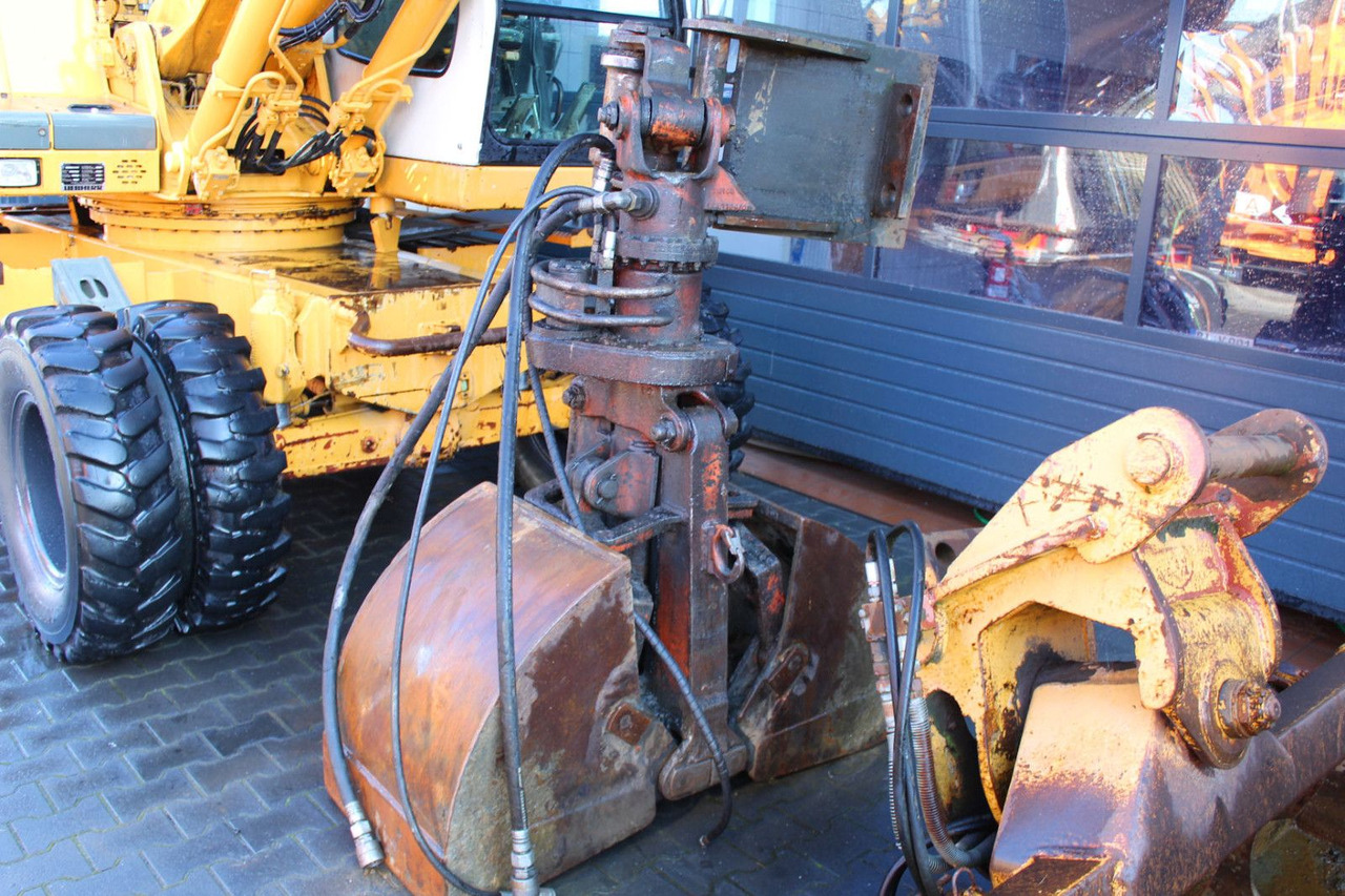 Liebherr diverse Schaufeln und Zubehör Liebherr - بكت حفار: صورة 5 Liebherr diverse Schaufeln und Zubehör Liebherr - بكت حفار: صورة 5