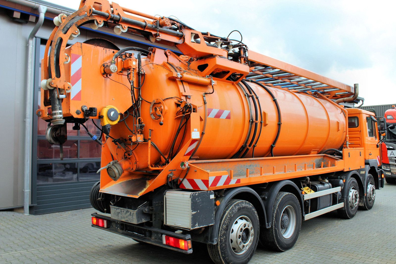 MAN FE 32.410 A 8x2 Assmann 17m³ Saug u.Druck INOX - شاحنة الشفط: صورة 4 MAN FE 32.410 A 8x2 Assmann 17m³ Saug u.Druck INOX - شاحنة الشفط: صورة 4