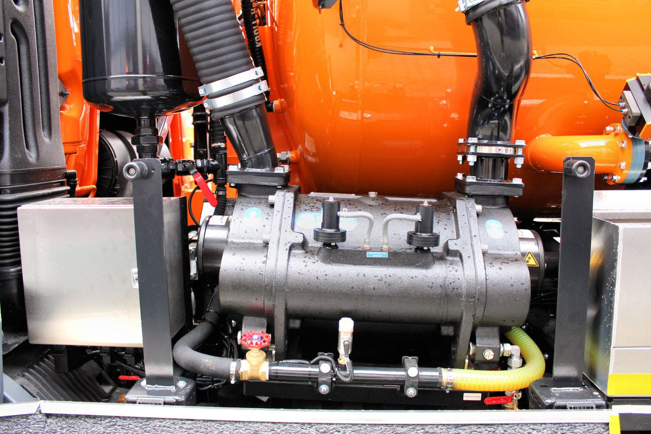 شاحنة الشفط MAN TGS 26.480 6x2 Kroll 13m³ WRG Wasserrückgewinner: صورة 19 شاحنة الشفط MAN TGS 26.480 6x2 Kroll 13m³ WRG Wasserrückgewinner: صورة 19